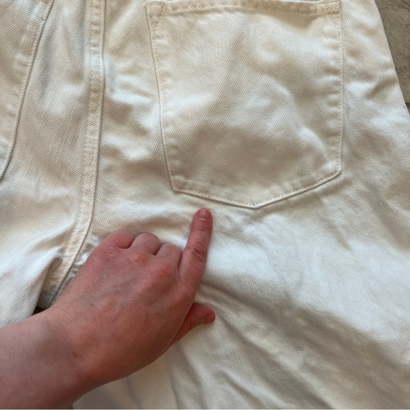 Alice + Olivia Trish Mid-Rise Baggy Jean - Picture 10 of 10